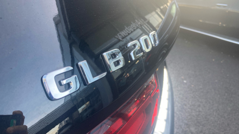Mercedes-Benz GLB 200 AMG Line Premium + Night Ed 5dr 7G-Tronic Petrol Estate